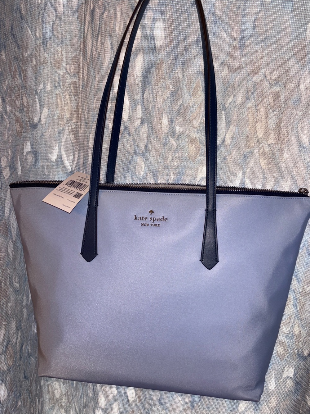 NWT! kate spade light blue Tote Bag with Navy Straps perfect condition